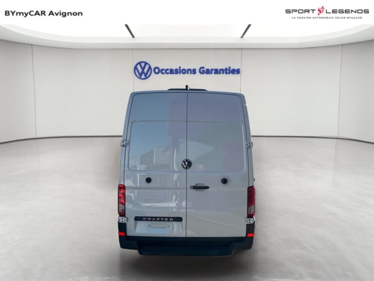 Volkswagen Crafter VAN 35 2.0 TDI 140 CH BUSINESS - Image 04 (July 6, 2026)