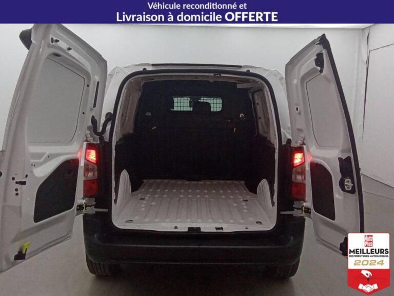 Citroën Berlingo VAN M 1000 ESSENCE 130 EAT8 WORKER +GPS + - Image 17 (July 7, 2026)