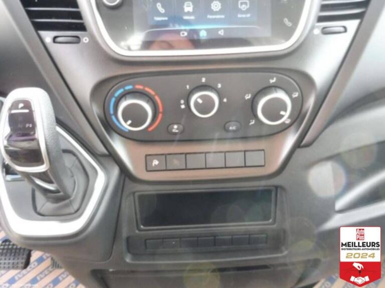 Iveco Daily 35S18 3.0 V16 HI-MATIC H2 180CV - Image 07 (July 7, 2026)