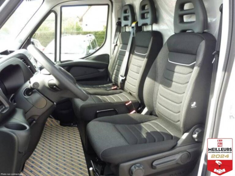 Iveco Daily 35S18 3.0 V16 HI-MATIC H2 180CV - Image 03 (July 7, 2026)