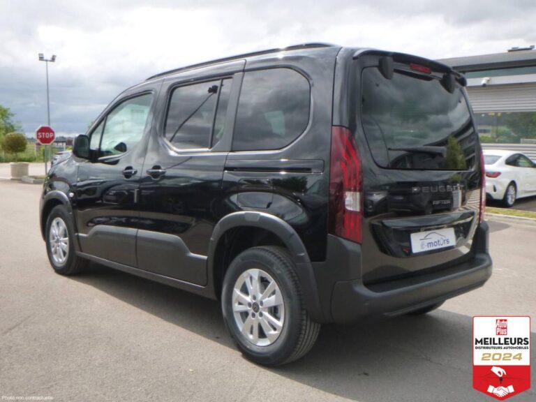 Peugeot Rifter N1 Taille M Diesel 130 EAT8 Allure 5PL +Pac - Image 04 (July 7, 2026)