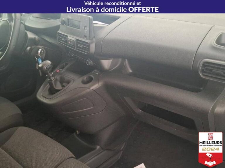 Peugeot Partner FOURGON STANDARD 650 KG ESSENCE 110 PREMIU - Image 14 (July 7, 2026)