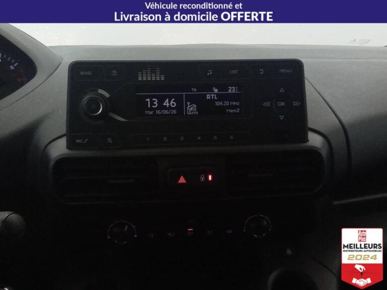Peugeot Partner FOURGON STANDARD 650 KG ESSENCE 110 PREMIU - Image 19 (July 7, 2026)