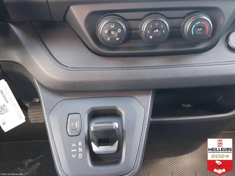 Renault Trafic CABINE APPROFONDIE 3T BLUE DCI 150 AUT - Image 16 (July 7, 2026)