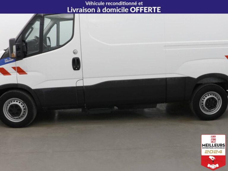 Iveco Daily BLUE POWER FOURGON GNV 35 S 14N 3520 V11 H2 BVA8 Hi-Mat - Image 08 (July 7, 2026)