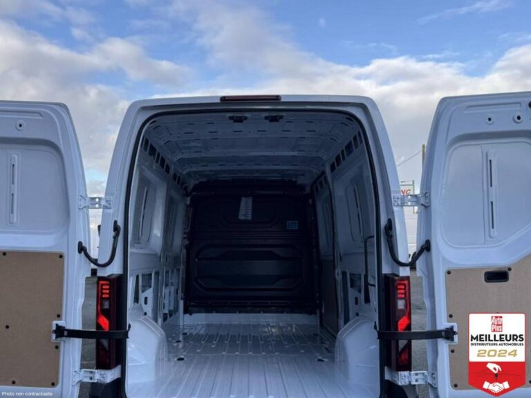 Renault Master 170CH BVA Extra 3t5 - Image 02 (July 7, 2026)