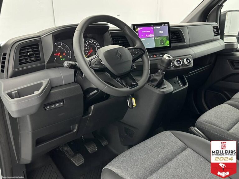 Renault Master IV 3500 2.0 BluedCi 150ch Extra - Image 06 (July 7, 2026)