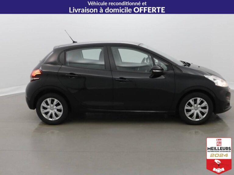 Peugeot 208 Affaire Essence 82 Premium Pack+ 2PL PDC AR - Image 04 (July 7, 2026)
