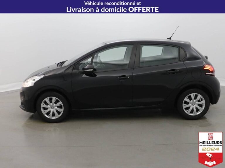 Peugeot 208 Affaire Essence 82 Premium Pack+ 2PL PDC AR - Image 08 (July 7, 2026)