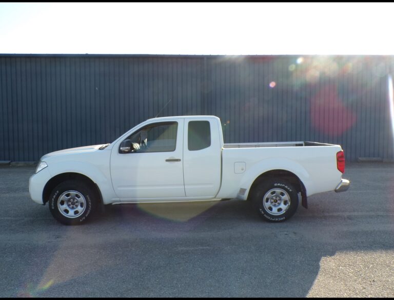 Nissan Navara KIN CAB 2.5 DCI 190 BVM - Image 03 (July 7, 2026)