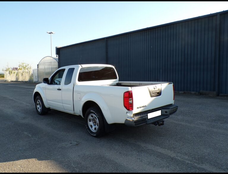 Nissan Navara KIN CAB 2.5 DCI 190 BVM - Image 04 (July 7, 2026)