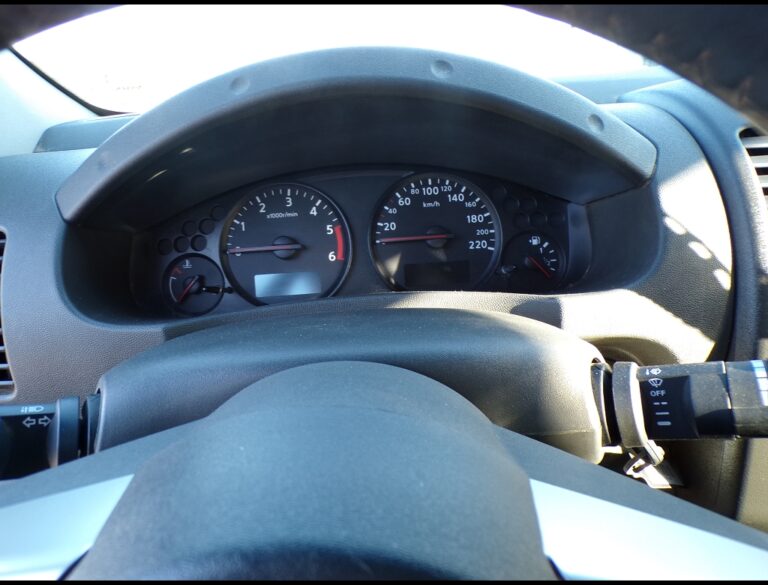 Nissan Navara KIN CAB 2.5 DCI 190 BVM - Image 09 (July 7, 2026)