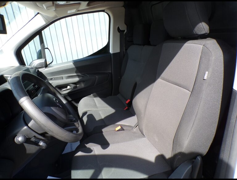 Citroën Berlingo BHDI 100 CLUB BVM - Image 10 (July 7, 2026)
