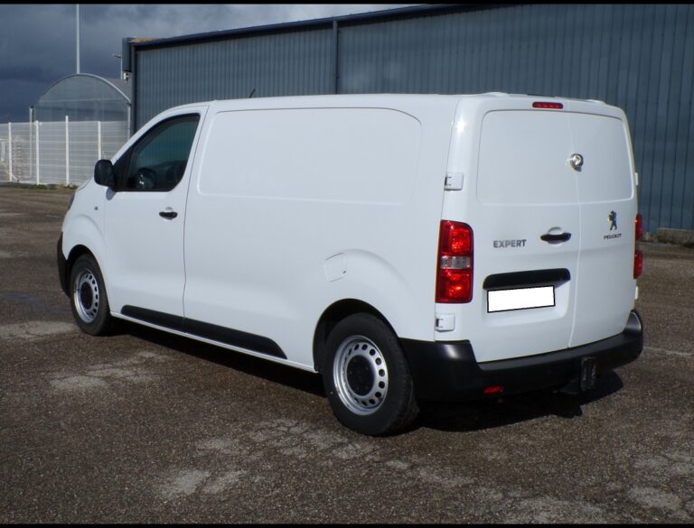 Peugeot Expert BHDI 145 ASPHALT EAT8 - Image 04 (July 7, 2026)