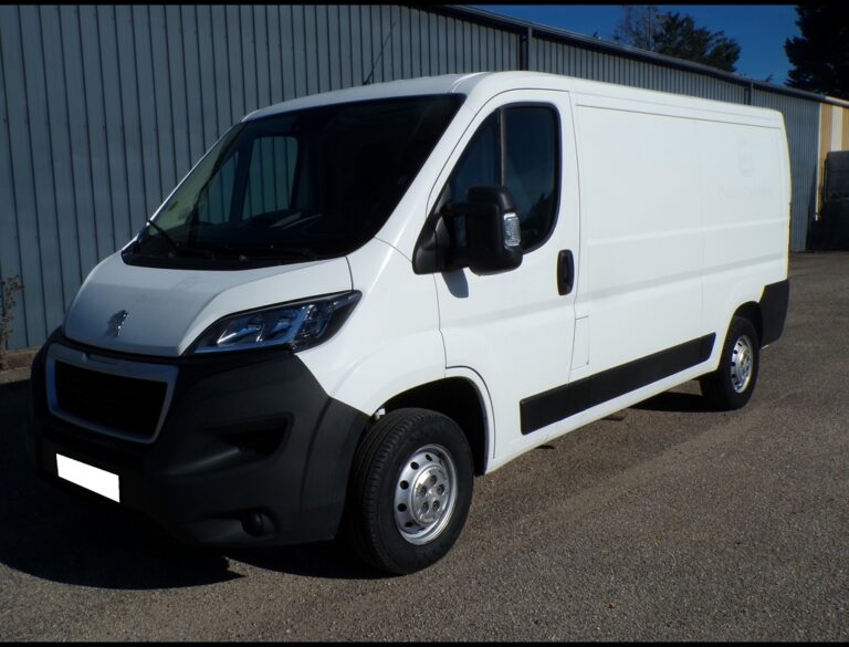 Peugeot Boxer BHDI 140 ASPHALT BVM - Image 01 (July 7, 2026)