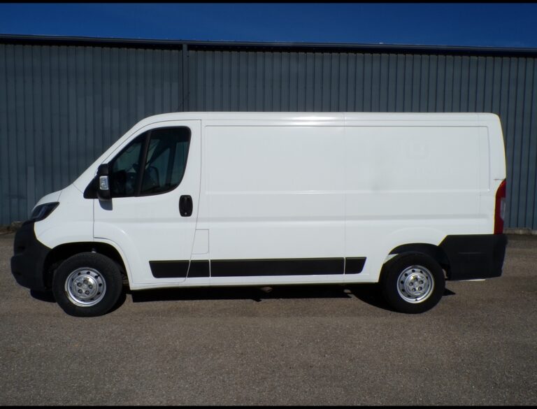 Peugeot Boxer BHDI 140 ASPHALT BVM - Image 02 (July 7, 2026)