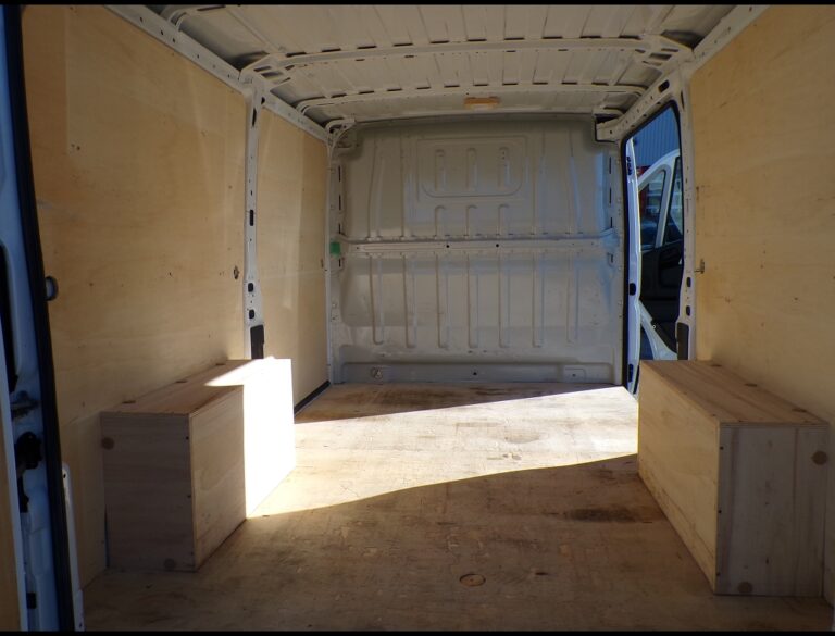 Peugeot Boxer BHDI 140 ASPHALT BVM - Image 08 (July 7, 2026)