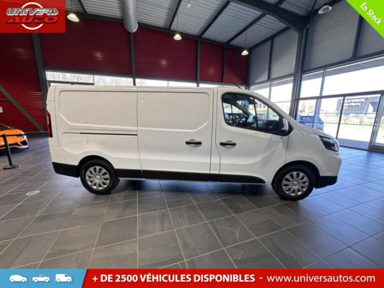 Nissan Primastar FOURGON 2.0 DCI 150CH N-CONNECTA GTIE 5ANS - Image 04 (July 7, 2026)