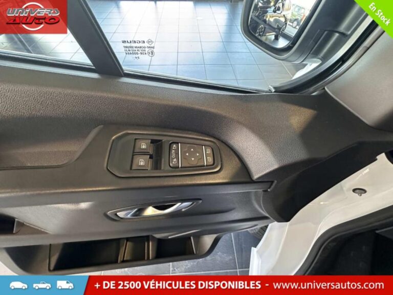 Nissan Primastar FOURGON 2.0 DCI 150CH N-CONNECTA GTIE 5ANS - Image 07 (July 7, 2026)