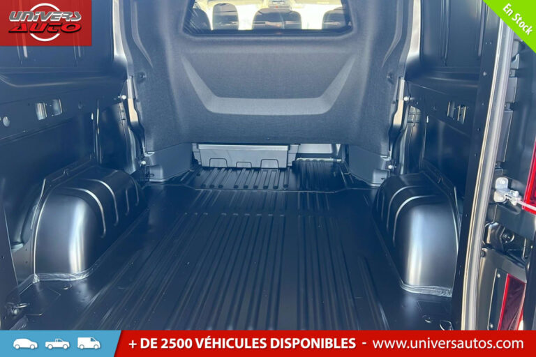 Renault Trafic CABINE APPROFONDIE 3T BLUE DCI 150 AUTO ADVANCE - Image 11 (July 8, 2026)
