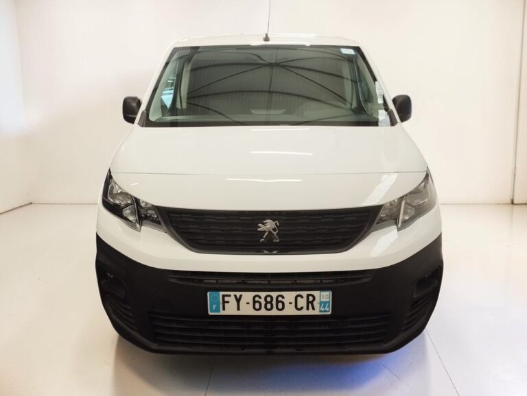 Peugeot Partner STD BLUEHDI 100 STE ASPHALT - Image 04 (July 7, 2026)
