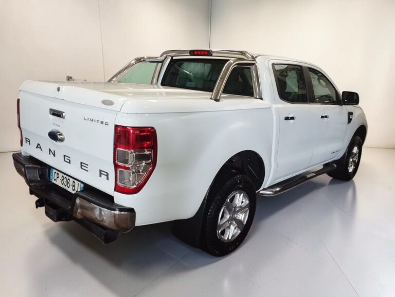 Ford Ranger DBLE CAB 2.2 TDCI 150 4X4 - Image 02 (July 7, 2026)