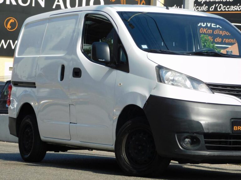Nissan NV200 FOURGON CA 1.5 DCI 110 BVM6 N-CONNECTA - Image 02 (July 7, 2026)