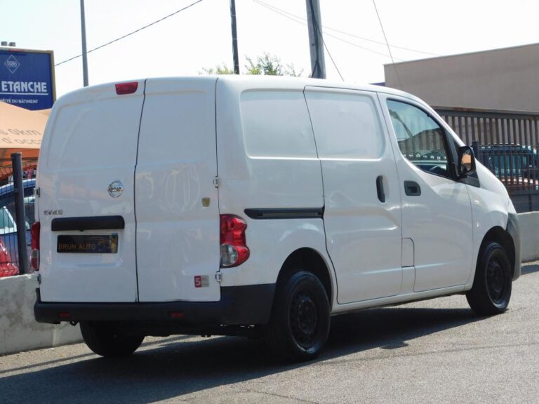 Nissan NV200 FOURGON CA 1.5 DCI 110 BVM6 N-CONNECTA - Image 09 (July 7, 2026)