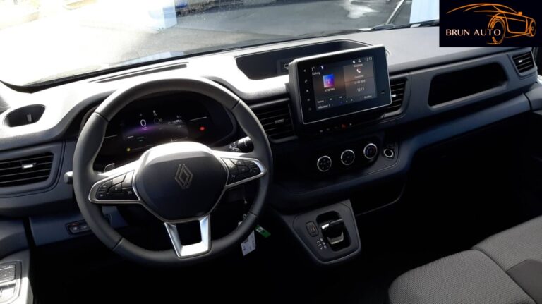 Renault Trafic CABINE APPROFONDIE 3T BLUE DCI 150 AUTO ADVANCE - Image 14 (July 7, 2026)