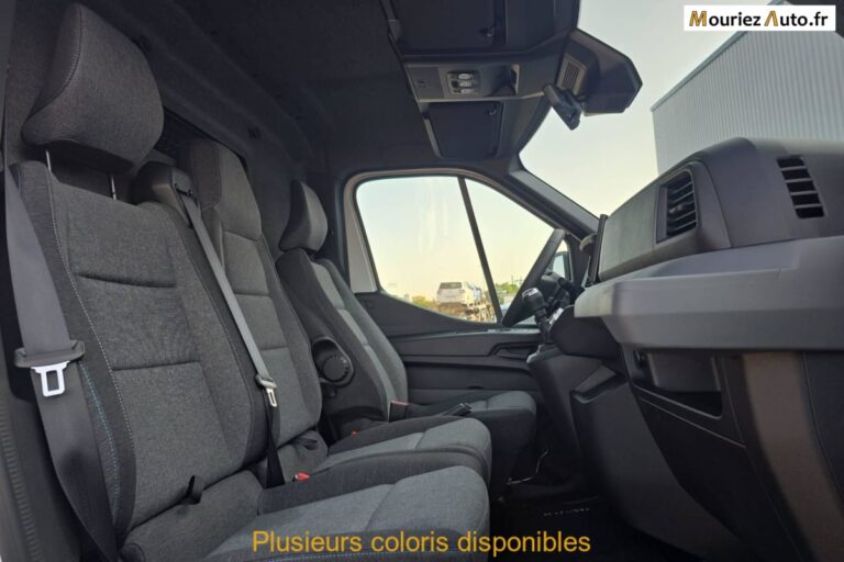 Renault Master Fourgon BLUE DCI 130 3T5 TR EXTRA - Image 08 (July 7, 2026)