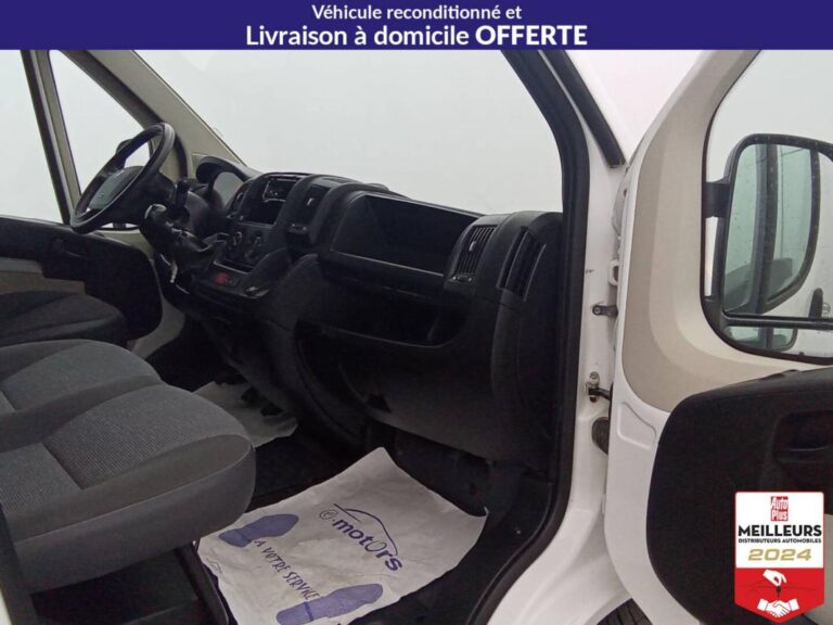Peugeot Boxer FOURGON TOLE 333 2.2 HDi 110 FAP – CONFORT - Image 16 (July 7, 2026)