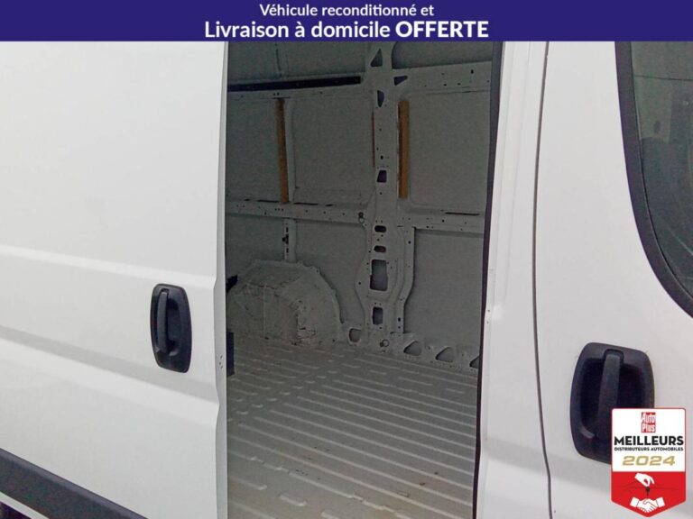 Peugeot Boxer FOURGON TOLE 333 2.2 HDi 110 FAP – CONFORT - Image 17 (July 7, 2026)