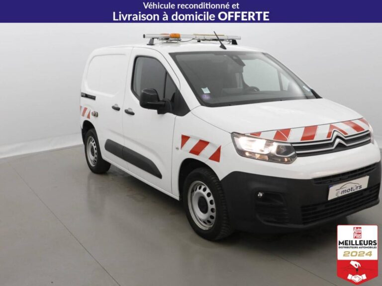 Citroën Berlingo VAN M 1000 ESSENCE 130 EAT8 CLUB - Image 03 (July 7, 2026)
