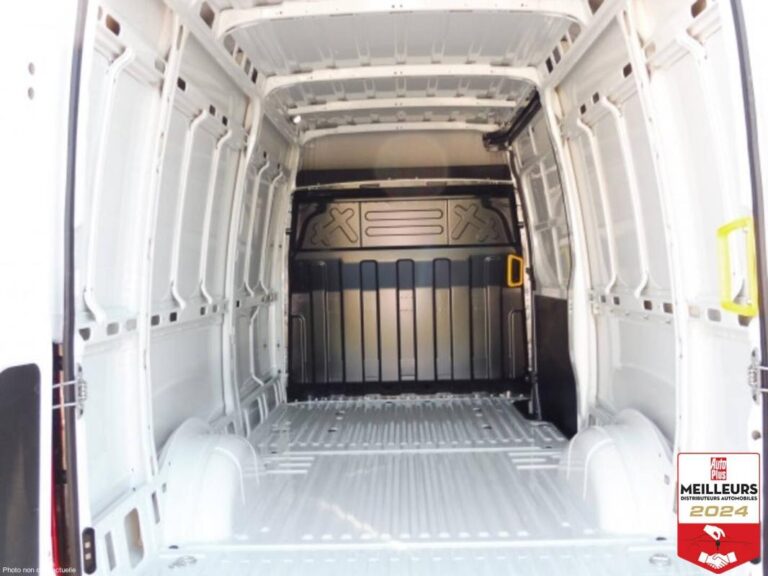 Iveco Daily 35S16 2.3 V12 HI-MATIC 156CV - Image 05 (July 7, 2026)