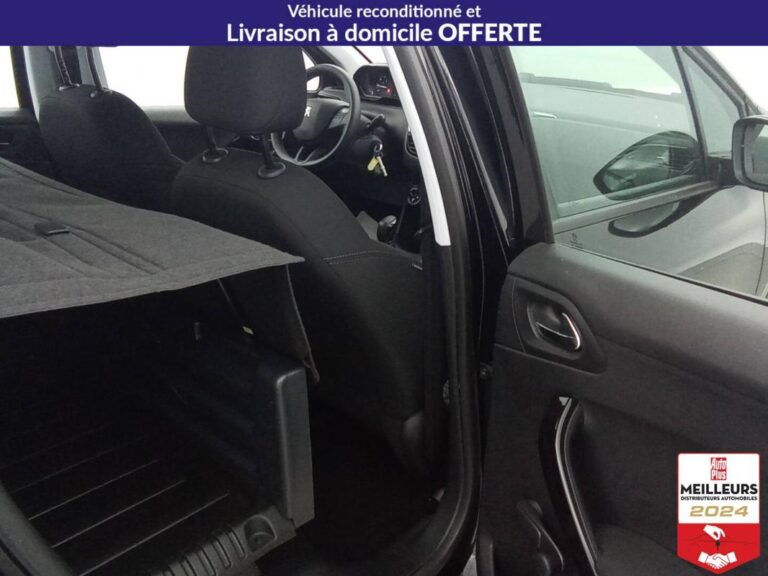 Peugeot 208 Affaire Essence 82 Premium Pack+ 2PL PDC AR - Image 16 (July 7, 2026)