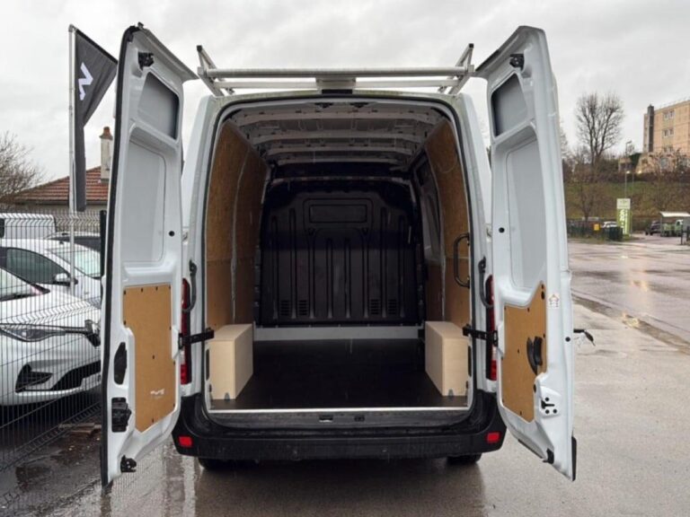 Renault Master FOURGON FGN TRAC F3500 BLUE DCI 180 GRAND CONFORT - Image 19 (July 7, 2026)