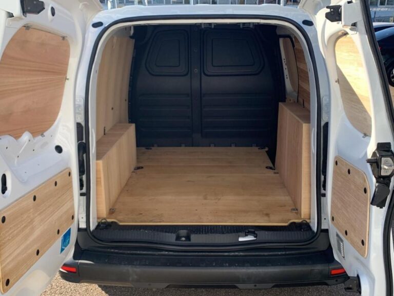 Renault Kangoo Van TOLE L1 TCE 100 GSR2 ADVANCE - Image 19 (July 7, 2026)