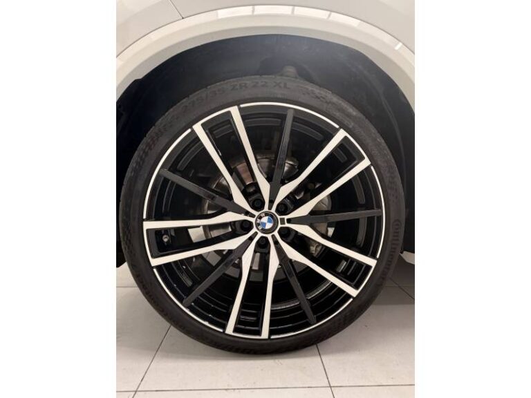 BMW X5 xDrive30d 265 ch BVA8 xLine - Image 08 (July 7, 2026)