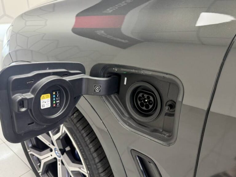 BMW X5 xDrive45e 394 ch BVA8 M Sport - Image 17 (July 7, 2026)