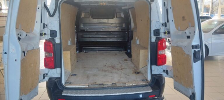 Peugeot Expert III 2.0 BLUEHDI 120 S&S LONG Asphalt - Image 05 (July 7, 2026)