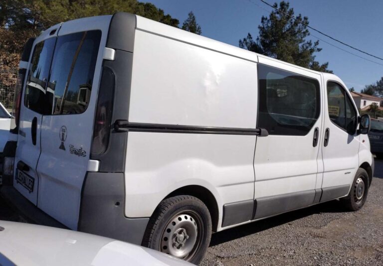 Renault Trafic II 1,9 DCI 100 3Pl Pack Clim - Image 10 (July 7, 2026)