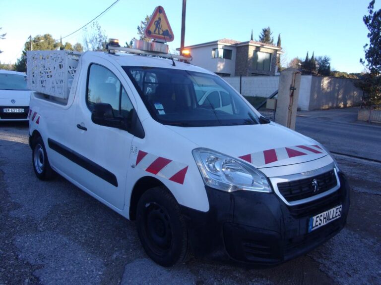 Peugeot Partner II Benne 1,6 16v 98cv - Image 01 (July 7, 2026)