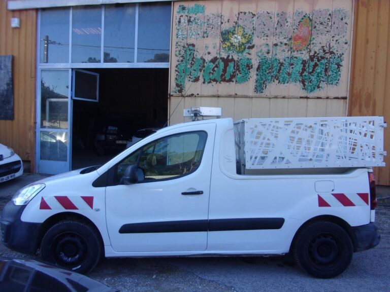 Peugeot Partner II Benne 1,6 16v 98cv - Image 02 (July 7, 2026)