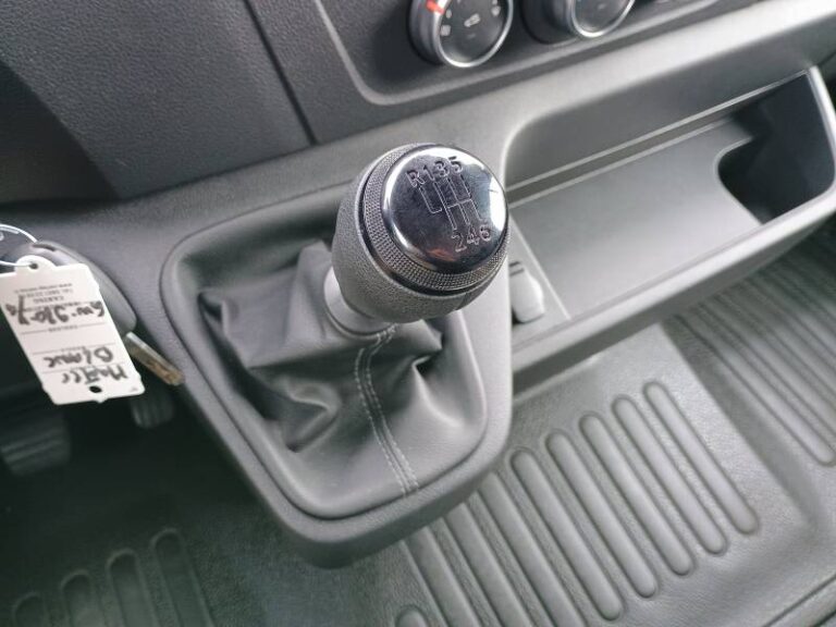 Renault Master FOURGON FGN TRAC F3500 BLUE DCI 135 CONFORT - Image 12 (July 7, 2026)