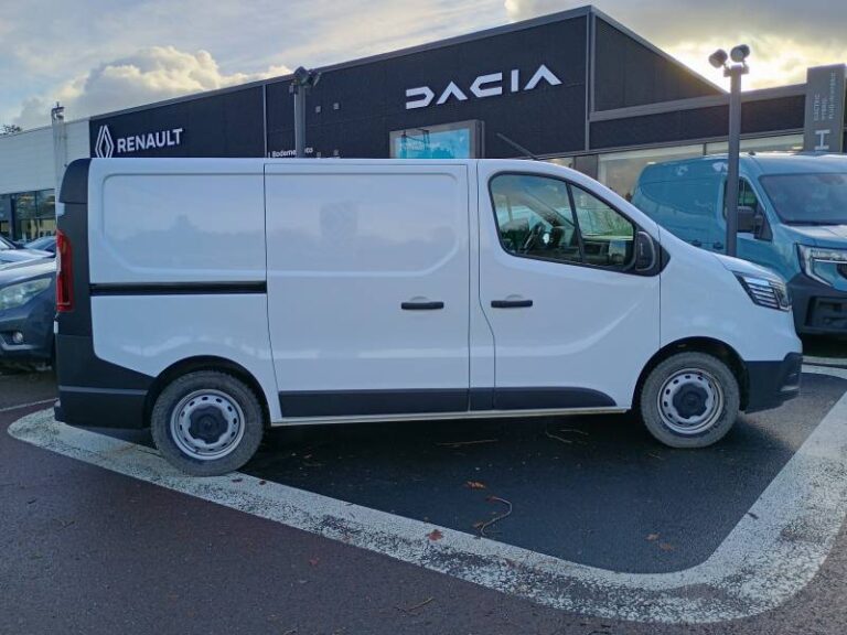 Renault Trafic FGN 2800 KG BLUE DCI 110 CONFORT - Image 02 (July 7, 2026)