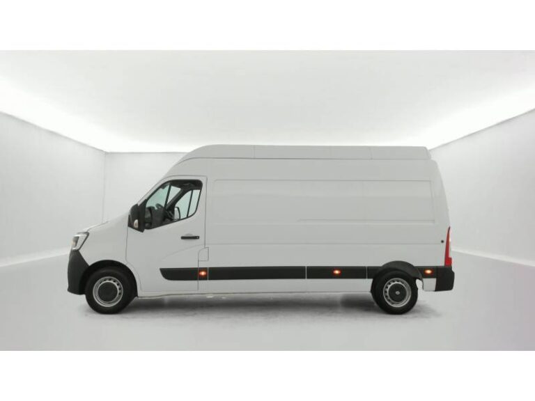 Renault Master FOURGON FGN TRAC F3500 BLUE DCI 135 CONFORT - Image 02 (July 7, 2026)
