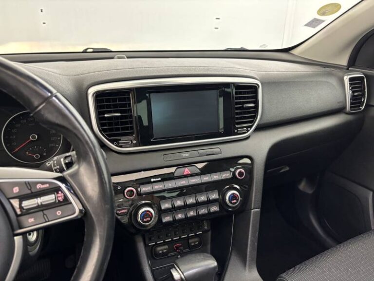 Kia Sportage 1.6 CRDi 136 ISG 4×2 DCT7 Design - Image 12 (July 7, 2026)
