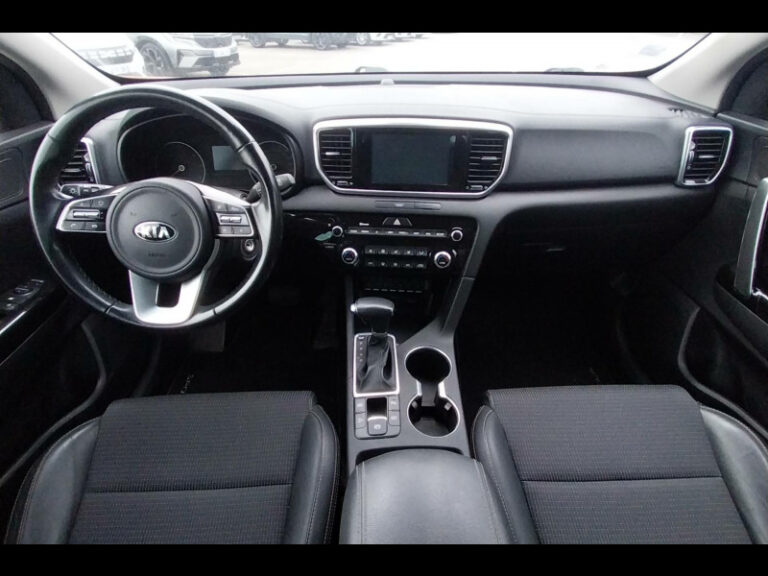 Kia Sportage 1.6 CRDi 136 ISG 4×2 DCT7 Design - Image 09 (July 7, 2026)