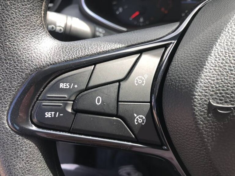 Renault Clio SOCIETE BLUE DCI 85 AIR - Image 13 (July 7, 2026)