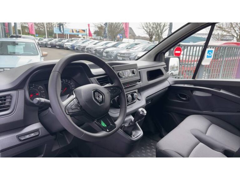 Renault Trafic FGN 3000 KG BLUE DCI 130 CONFORT - Image 08 (July 7, 2026)